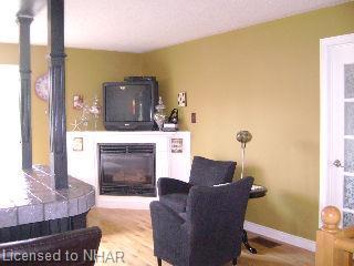 1032 Tillison Ave, House detached with 4 bedrooms, 2 bathrooms and 1 parking in Cobourg ON | Image 9