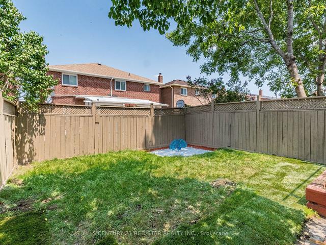 35 Jay St, House semidetached with 3 bedrooms, 4 bathrooms and 3 parking in Brampton ON | Image 29