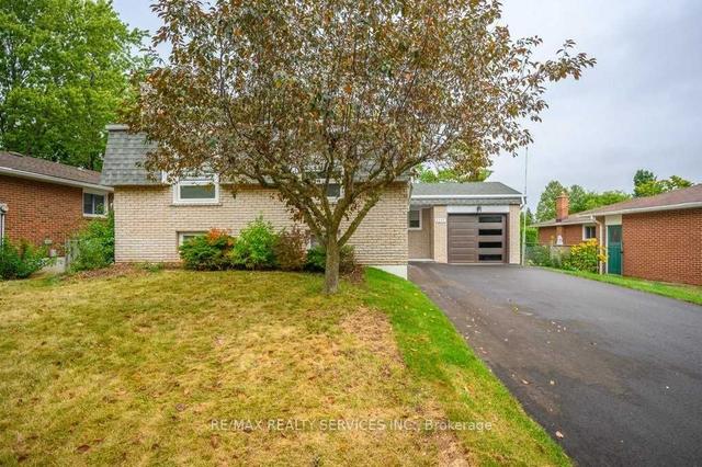 1317 Falgarwood Dr, House detached with 4 bedrooms, 4 bathrooms and 5 parking in Oakville ON | Image 1
