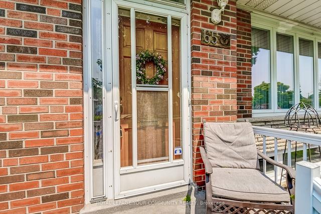 65 Summerfield Cres, House detached with 3 bedrooms, 2 bathrooms and 3 parking in Toronto ON | Image 23