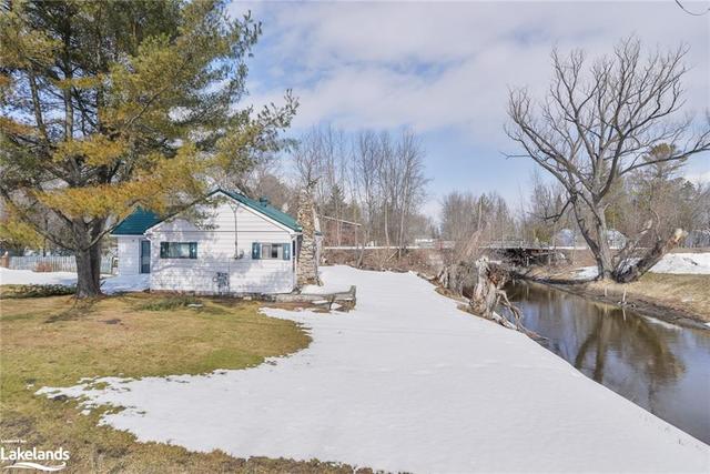 14177 Highway 12, House detached with 2 bedrooms, 1 bathrooms and null parking in Tay ON | Image 12