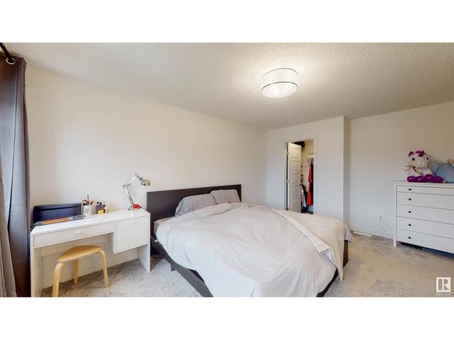 832 176 St Sw, House detached with 3 bedrooms, 2 bathrooms and null parking in Edmonton AB | Image 39