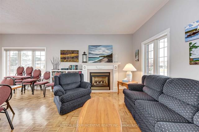 16 - 90 Thompsons Rd, Townhouse with 2 bedrooms, 2 bathrooms and 4 parking in Penetanguishene ON | Image 24