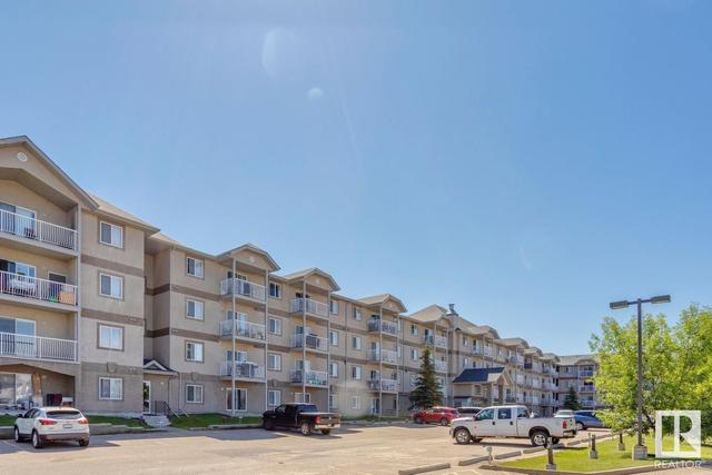 228 - 240 Spruce Ridge Rd, Condo with 2 bedrooms, 2 bathrooms and 2 parking in Spruce Grove AB | Image 3