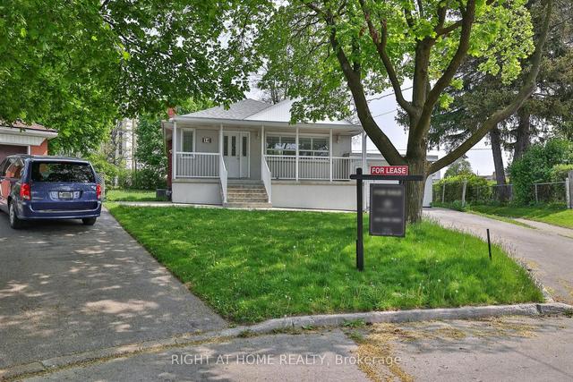 14 Woodridge Crt, House detached with 3 bedrooms, 2 bathrooms and 3 parking in Toronto ON | Image 1
