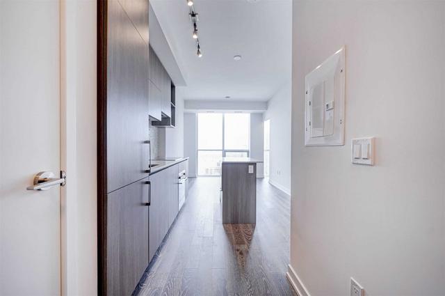 2309 - 1 Yorkville Ave, Condo with 1 bedrooms, 1 bathrooms and 0 parking in Toronto ON | Image 34