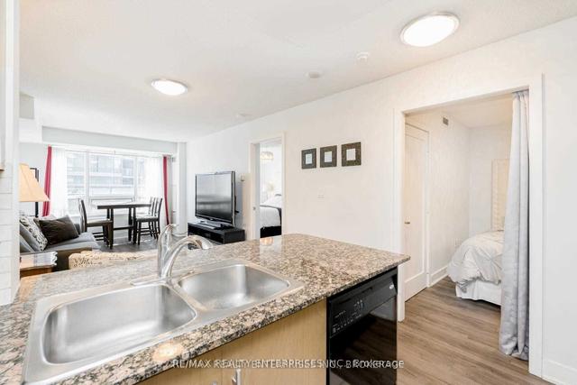 517 - 20 Blue Jays Way, Condo with 3 bedrooms, 2 bathrooms and 1 parking in Toronto ON | Image 40