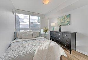 2710 - 19 Grand Trunk Cres, Condo with 2 bedrooms, 2 bathrooms and 1 parking in Toronto ON | Image 26