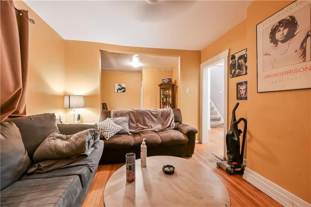 1597 King Street E, House detached with 4 bedrooms, 2 bathrooms and 5 parking in Hamilton ON | Image 15