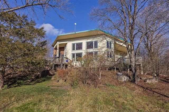 578 Thomas Rd, House detached with 2 bedrooms, 2 bathrooms and 7 parking in Rideau Lakes ON | Image 1