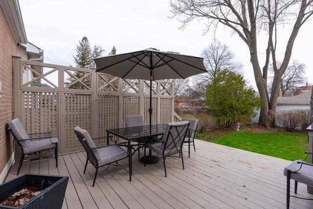 7 Arden Cres, House detached with 3 bedrooms, 2 bathrooms and 1 parking in Toronto ON | Image 9