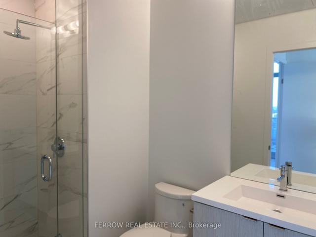 7001 - 55 Cooper St, Condo with 2 bedrooms, 2 bathrooms and 0 parking in Toronto ON | Image 16