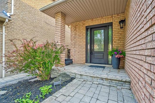 2437 Valley Heights Crescent, House detached with 4 bedrooms, 2 bathrooms and null parking in Oakville ON | Image 12