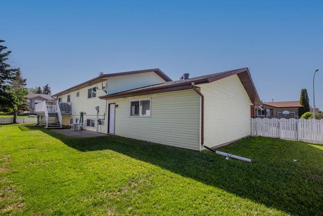 12401 95 Street, House detached with 6 bedrooms, 3 bathrooms and 5 parking in Grande Prairie AB | Image 26