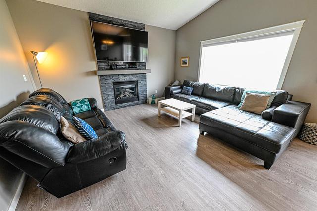 10214 87 Street, House detached with 3 bedrooms, 2 bathrooms and 4 parking in Grande Prairie AB | Image 21