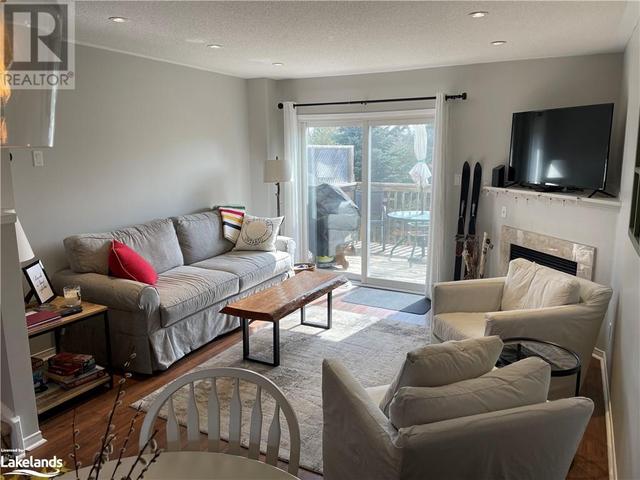 3 Royalton Lane, Condo with 2 bedrooms, 2 bathrooms and 1 parking in Collingwood ON | Image 6