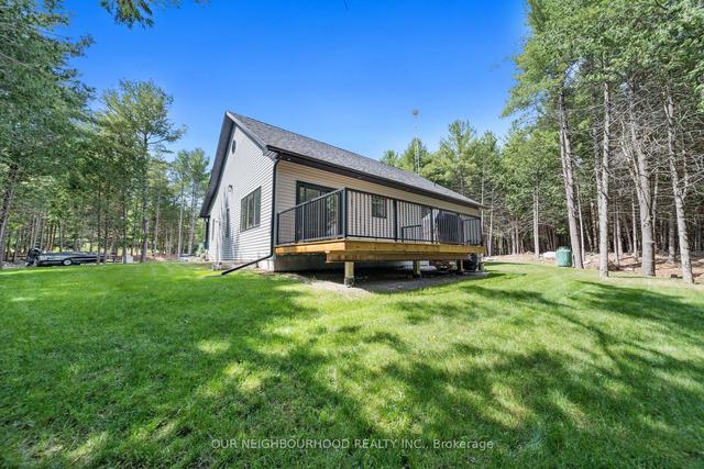 591 County Rd 40, House detached with 2 bedrooms, 3 bathrooms and 22 parking in Douro Dummer ON | Image 27