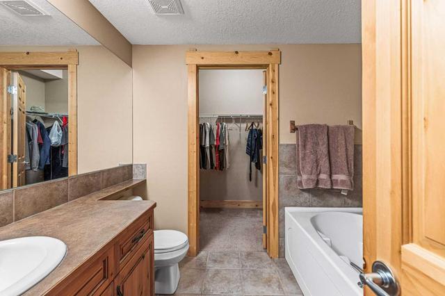 215 - 175 Crossbow Place, Condo with 2 bedrooms, 2 bathrooms and 1 parking in Canmore AB | Image 30