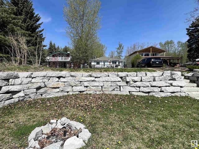 34 Lakeshore Dr, House detached with 3 bedrooms, 1 bathrooms and null parking in Sundance Beach AB | Image 32