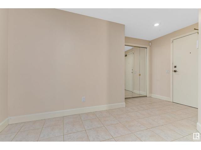 207 - 11650 79 Av Nw, Condo with 2 bedrooms, 2 bathrooms and 2 parking in Edmonton AB | Image 2