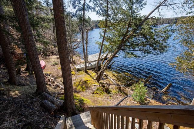1033 East Walker Lake Dr, House detached with 3 bedrooms, 2 bathrooms and 6 parking in Lake of Bays ON | Image 7
