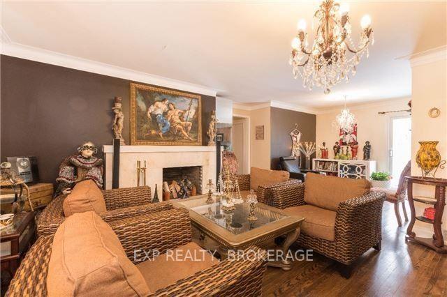 2010 Stonehouse Cres, House detached with 3 bedrooms, 2 bathrooms and 10 parking in Mississauga ON | Image 30