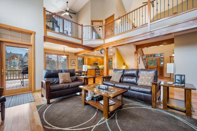 822 Lakeview Meadows Green, House detached with 5 bedrooms, 4 bathrooms and null parking in East Kootenay F BC | Image 22