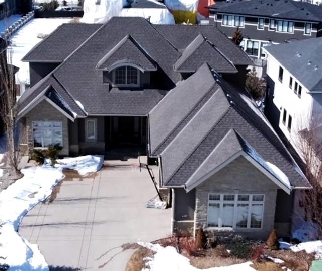 211 Aspen Ridge Place Sw, House detached with 4 bedrooms, 4 bathrooms and 3 parking in Calgary AB | Image 2