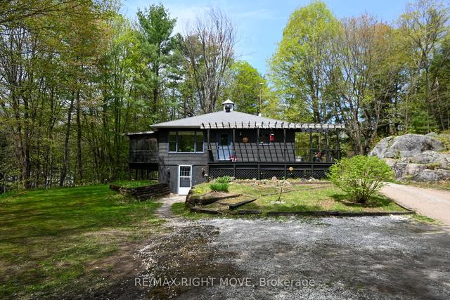 1024 Sparrow Lake Route D Rd, House detached with 3 bedrooms, 2 bathrooms and 11 parking in Gravenhurst ON | Image 23