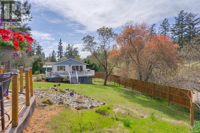 4850 Elk Rd, House detached with 4 bedrooms, 2 bathrooms and 8 parking in Saanich BC | Image 21