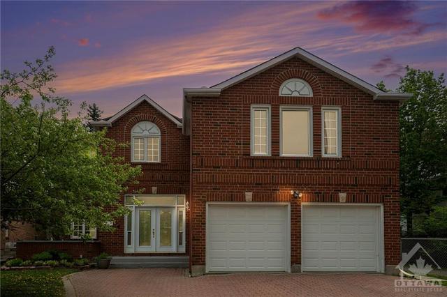 616 Merkley Drive, House detached with 5 bedrooms, 4 bathrooms and 7 parking in Ottawa ON | Image 1