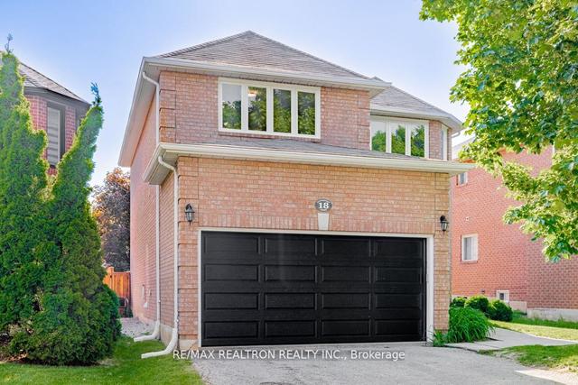 18 Cantertrot Crt, House detached with 4 bedrooms, 4 bathrooms and 6 parking in Vaughan ON | Image 12