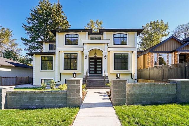 5316 Claude Avenue, House detached with 8 bedrooms, 8 bathrooms and 2 parking in Burnaby BC | Image 2