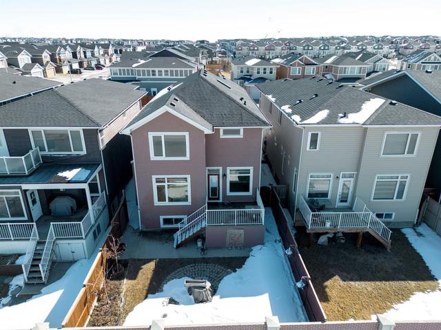 22 Redstone Cove Ne, House detached with 6 bedrooms, 3 bathrooms and 4 parking in Calgary AB | Image 3