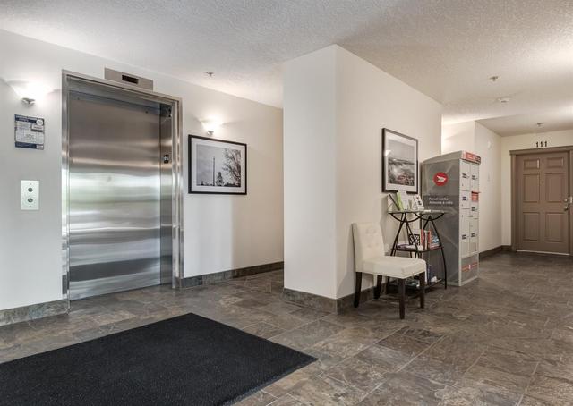 319 - 950 Centre Avenue Ne, Condo with 2 bedrooms, 2 bathrooms and 1 parking in Calgary AB | Image 3