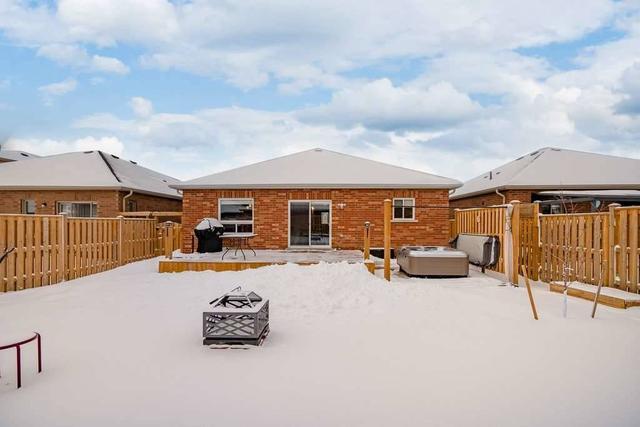 79 Bellisle Rd, House detached with 2 bedrooms, 3 bathrooms and 6 parking in Penetanguishene ON | Image 13