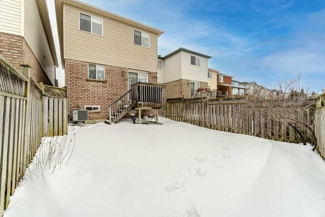 29 Andona Cres, House detached with 3 bedrooms, 3 bathrooms and 5 parking in Toronto ON | Image 33