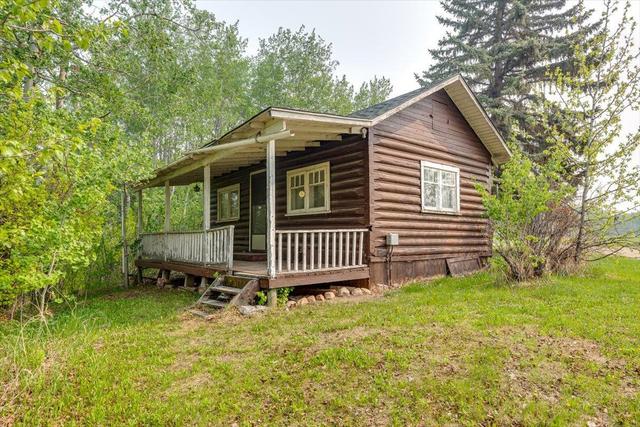 1527 Township Road 394, House detached with 4 bedrooms, 2 bathrooms and 20 parking in Lacombe County AB | Image 40