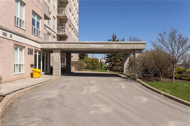 205 - 350 Wellington Street, House attached with 2 bedrooms, 2 bathrooms and 1 parking in Kingston ON | Image 22