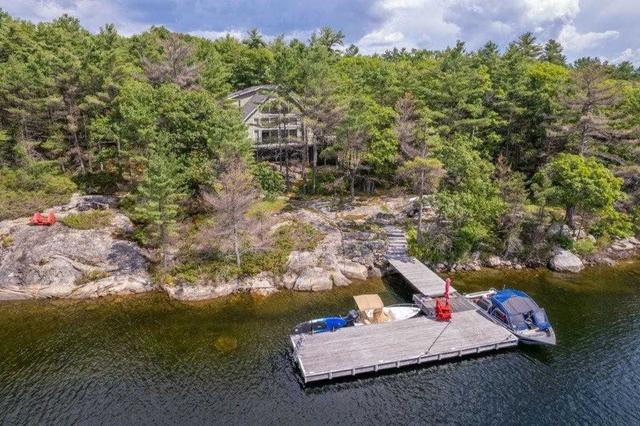 17470 Georgian Bay Shore, House detached with 2 bedrooms, 2 bathrooms and 0 parking in Georgian Bay ON | Image 1