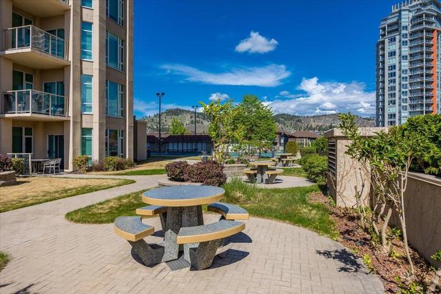 804 - 1128 Sunset Drive, Condo with 2 bedrooms, 2 bathrooms and 1 parking in Kelowna BC | Image 43