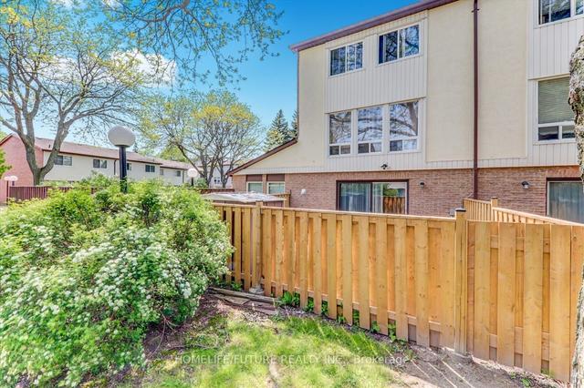 15 - 175 Trudelle St, Townhouse with 3 bedrooms, 3 bathrooms and 3 parking in Toronto ON | Image 26