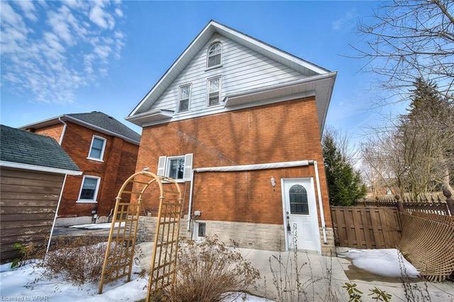 331 Waterloo Street S, House detached with 3 bedrooms, 1 bathrooms and null parking in Cambridge ON | Image 21