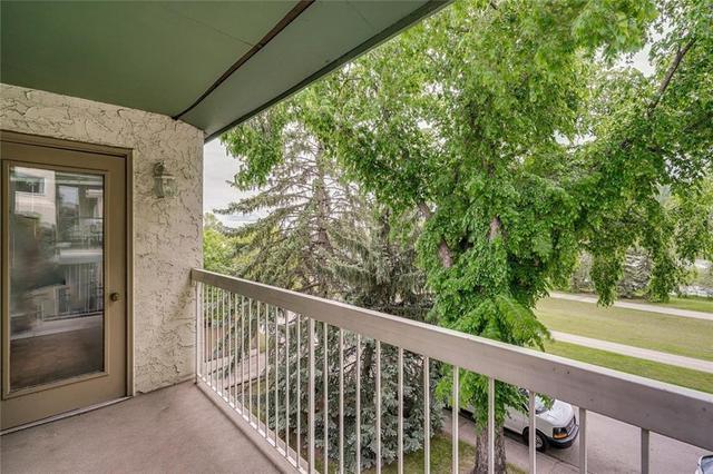 10 - 3402 Parkdale Boulevard Nw, Condo with 2 bedrooms, 1 bathrooms and 1 parking in Calgary AB | Image 19