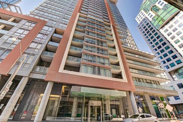2201 - 8 Mercer St, Condo with 1 bedrooms, 1 bathrooms and 0 parking in Toronto ON | Image 14