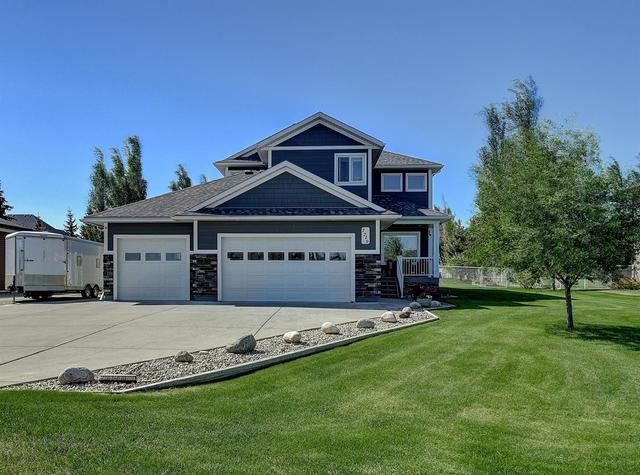 7719 Saxony Road, House detached with 7 bedrooms, 4 bathrooms and 10 parking in Grande Prairie County No. 1 AB | Image 1