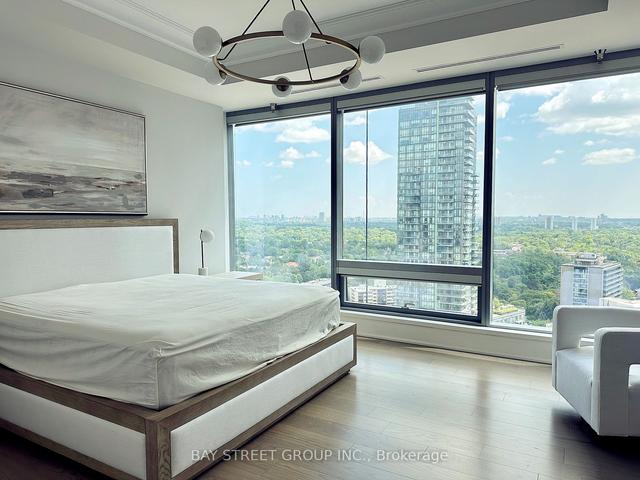 2203 - 55 Scollard St S, Condo with 2 bedrooms, 3 bathrooms and 1 parking in Toronto ON | Image 13