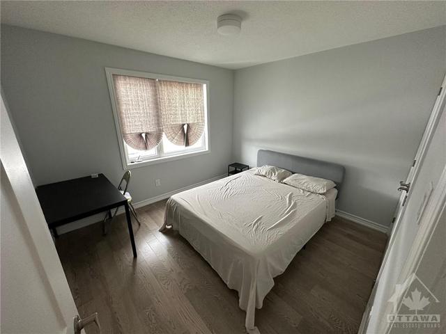 723 Perseus Avenue, Townhouse with 3 bedrooms, 3 bathrooms and 2 parking in Ottawa ON | Image 7