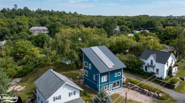 10 Macfarlane Street, House detached with 3 bedrooms, 3 bathrooms and 4 parking in Parry Sound ON | Image 25