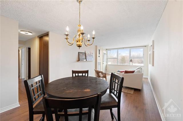 410 - 555 Brittany Drive, Condo with 2 bedrooms, 2 bathrooms and 1 parking in Ottawa ON | Image 4